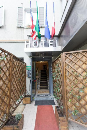 Отель Hotel Pontenuovo  Мероне